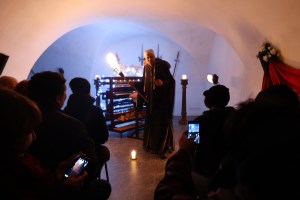 Нічна театралізована екскурсія в замку Паланок, Мукачево